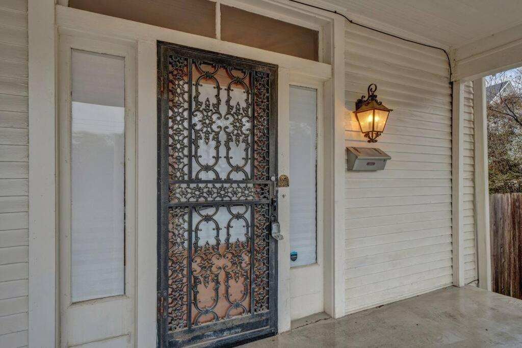 ממפיס Exquisite Two-Story Home Located In Midtown מראה חיצוני תמונה
