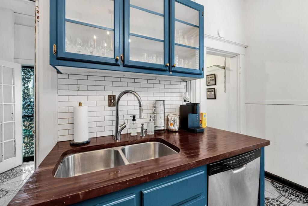 ממפיס Exquisite Two-Story Home Located In Midtown מראה חיצוני תמונה