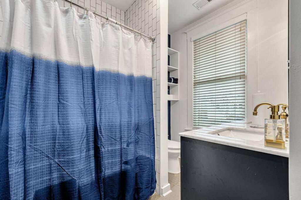 ממפיס Exquisite Two-Story Home Located In Midtown מראה חיצוני תמונה